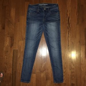 American Eagle medium-wash jeggings